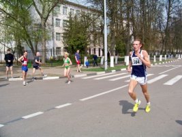 mini_asics5.jpg